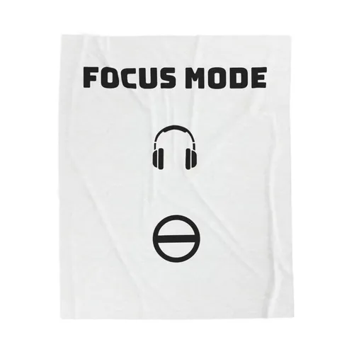 Focus Mode Velveteen Blanket – Cozy Study &amp; Gaming Throw with Headphones Graphic